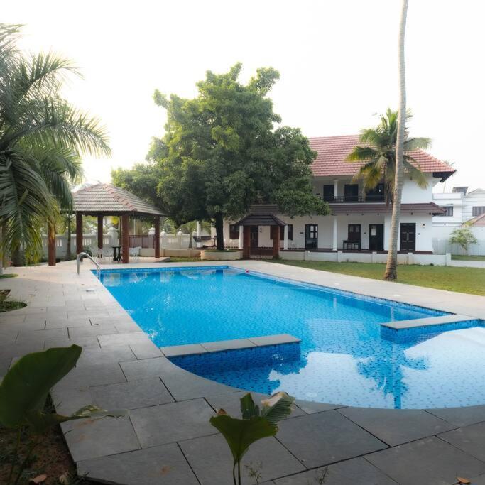 Tamarind Heritage Holiday Home Ангамали Экстерьер фото