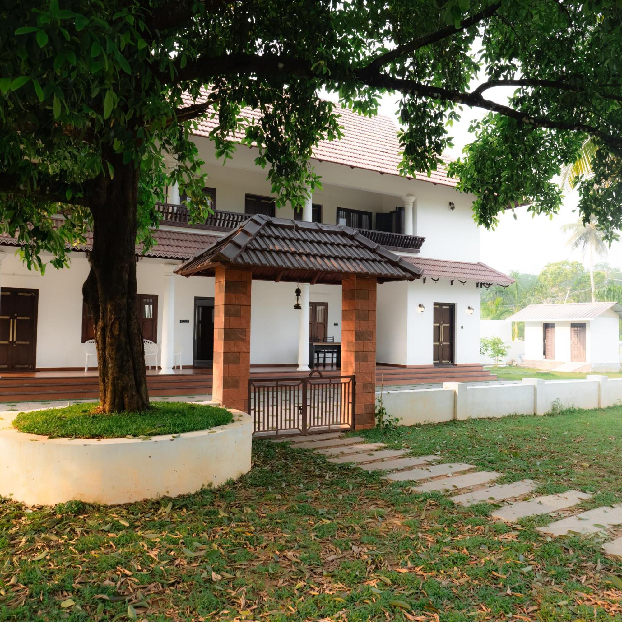 Tamarind Heritage Holiday Home Ангамали Экстерьер фото