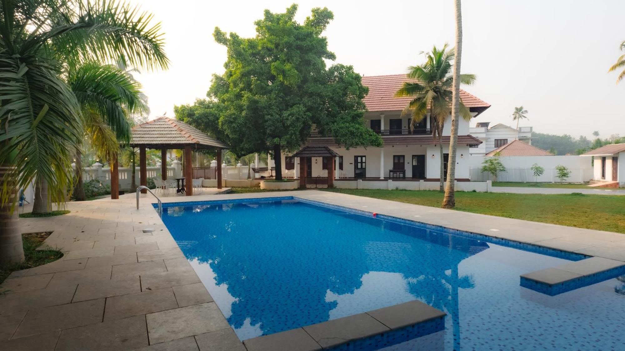 Tamarind Heritage Holiday Home Ангамали Экстерьер фото