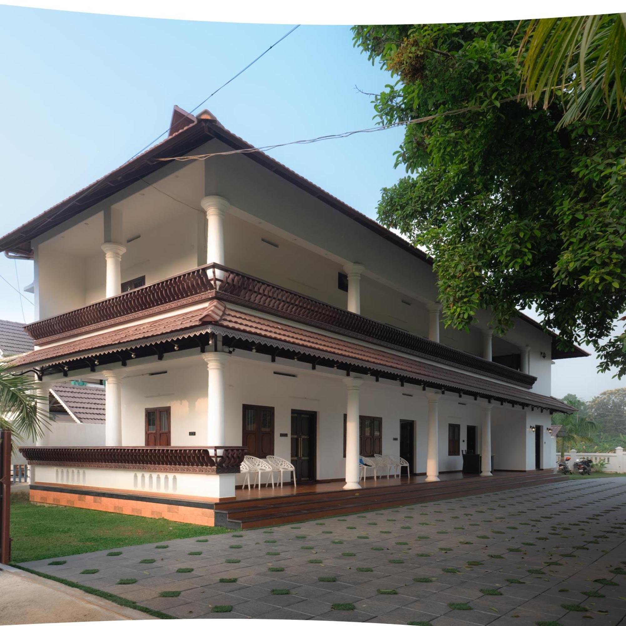 Tamarind Heritage Holiday Home Ангамали Экстерьер фото