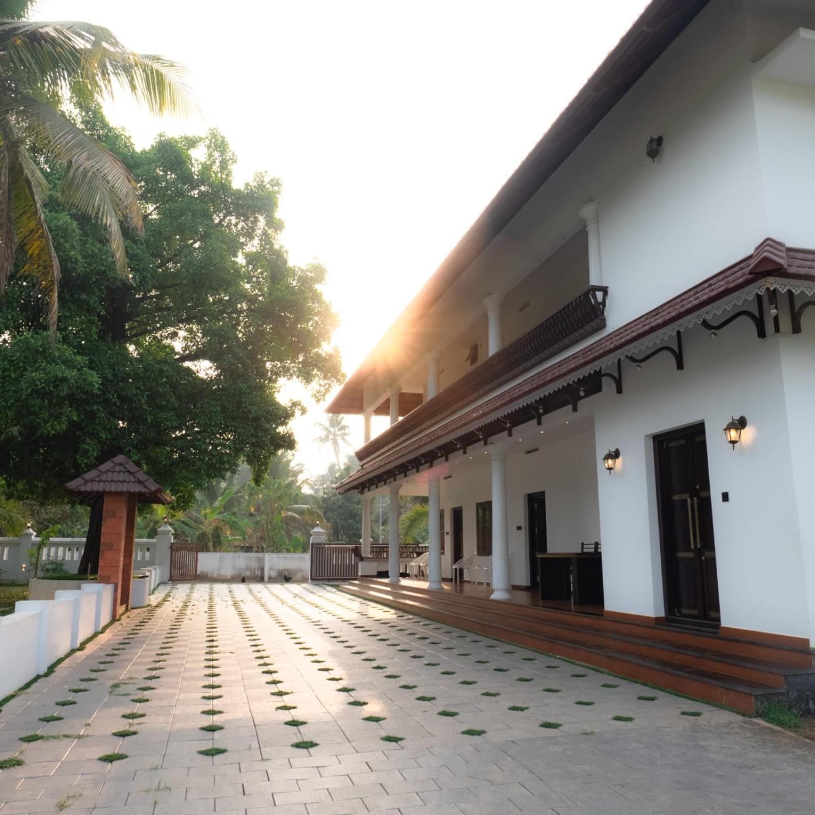 Tamarind Heritage Holiday Home Ангамали Экстерьер фото